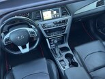 Hyundai Sonata-12