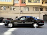 Mercedes E 240-6