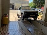 LADA (VAZ) Niva-15
