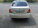 Nissan Tiida-2