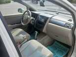 Nissan Tiida-10