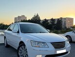 Hyundai Sonata-5