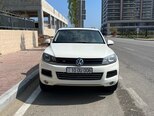 Volkswagen Touareg-1