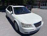 Hyundai Sonata-11