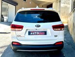 Kia Sorento-4
