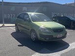 Kia Rio-1