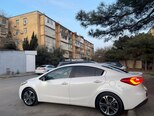 Kia Cerato-7