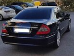 Mercedes E 220-2