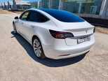 Tesla Model 3-7