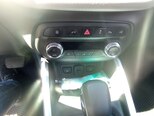 Chevrolet Onix-12