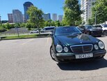 Mercedes E 240-6
