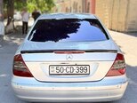 Mercedes E 220-4