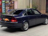 Opel Vectra-4
