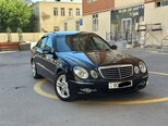 Mercedes E 220-1