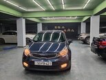 Kia Rio-1