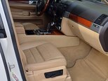 Volkswagen Touareg-8