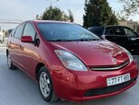 Toyota Prius-2