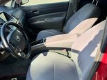Toyota Prius-7