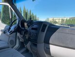 Volkswagen Crafter-11