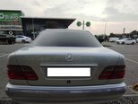 Mercedes E 270-5