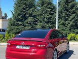 Hyundai Sonata-12