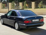 Mercedes E 240-9