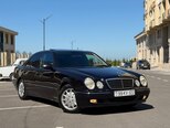 Mercedes E 240-2