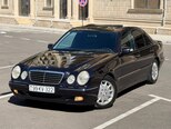 Mercedes E 240-8