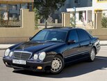 Mercedes E 240-4
