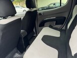 Mitsubishi L200-10