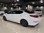 Kia Optima-4