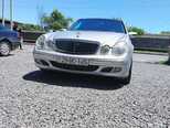 Mercedes E 270-1