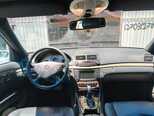 Mercedes E 270-9