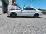 Mercedes E 270-10