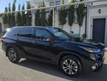 Toyota Highlander-3