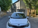 Kia Rio-10