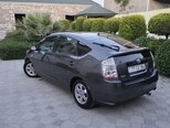 Toyota Prius-9