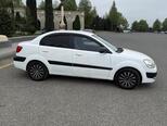 Kia Rio-5