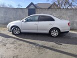 Volkswagen Jetta-5