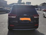 Kia Sorento-11