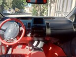 Toyota Prius-11