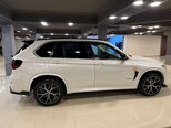 BMW X5-7