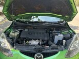 Mazda 2-1