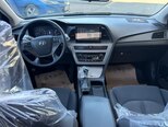 Hyundai Sonata-12