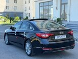 Hyundai Sonata-8