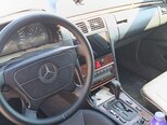 Mercedes E 280 4MATIC-2
