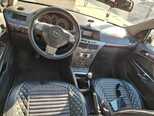 Opel Astra-10