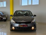 Kia Rio-10