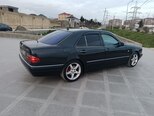 Mercedes E 280-4