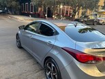 Hyundai Elantra-4